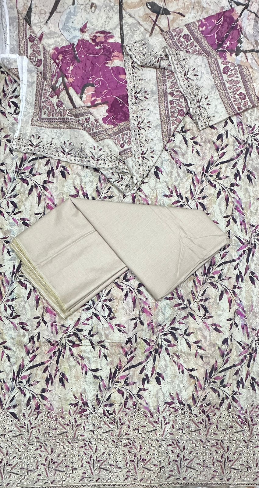 HZ | Unstitched 3-Piece Embroidered Lawn Collection