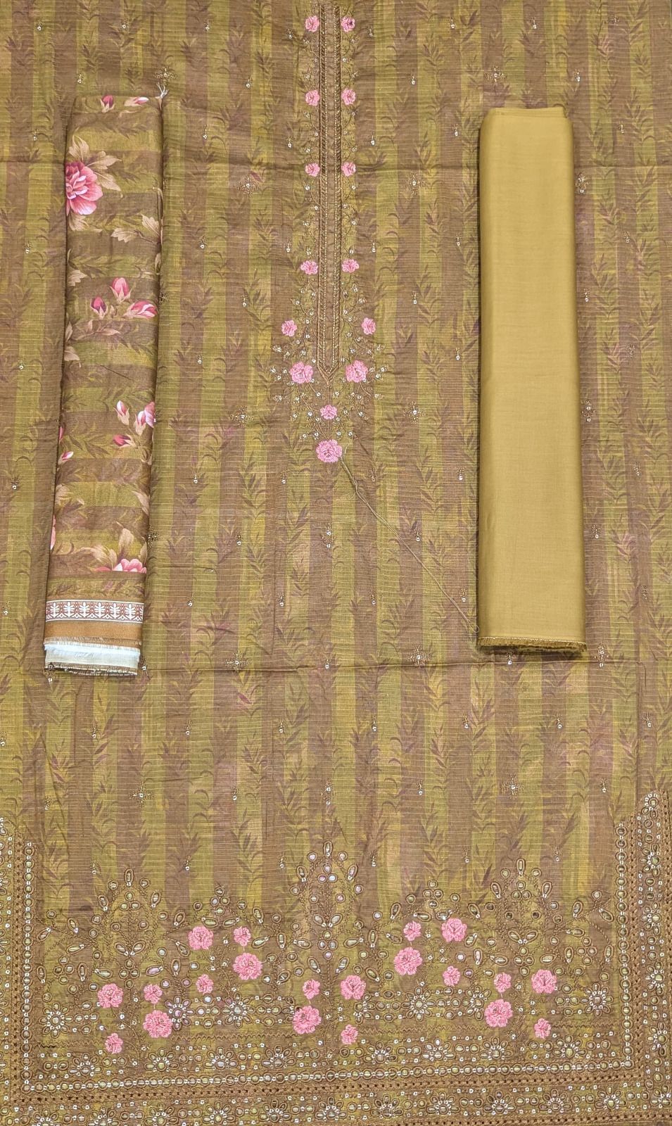 HZ | Unstitched 3-Piece Embroidered Lawn Collection