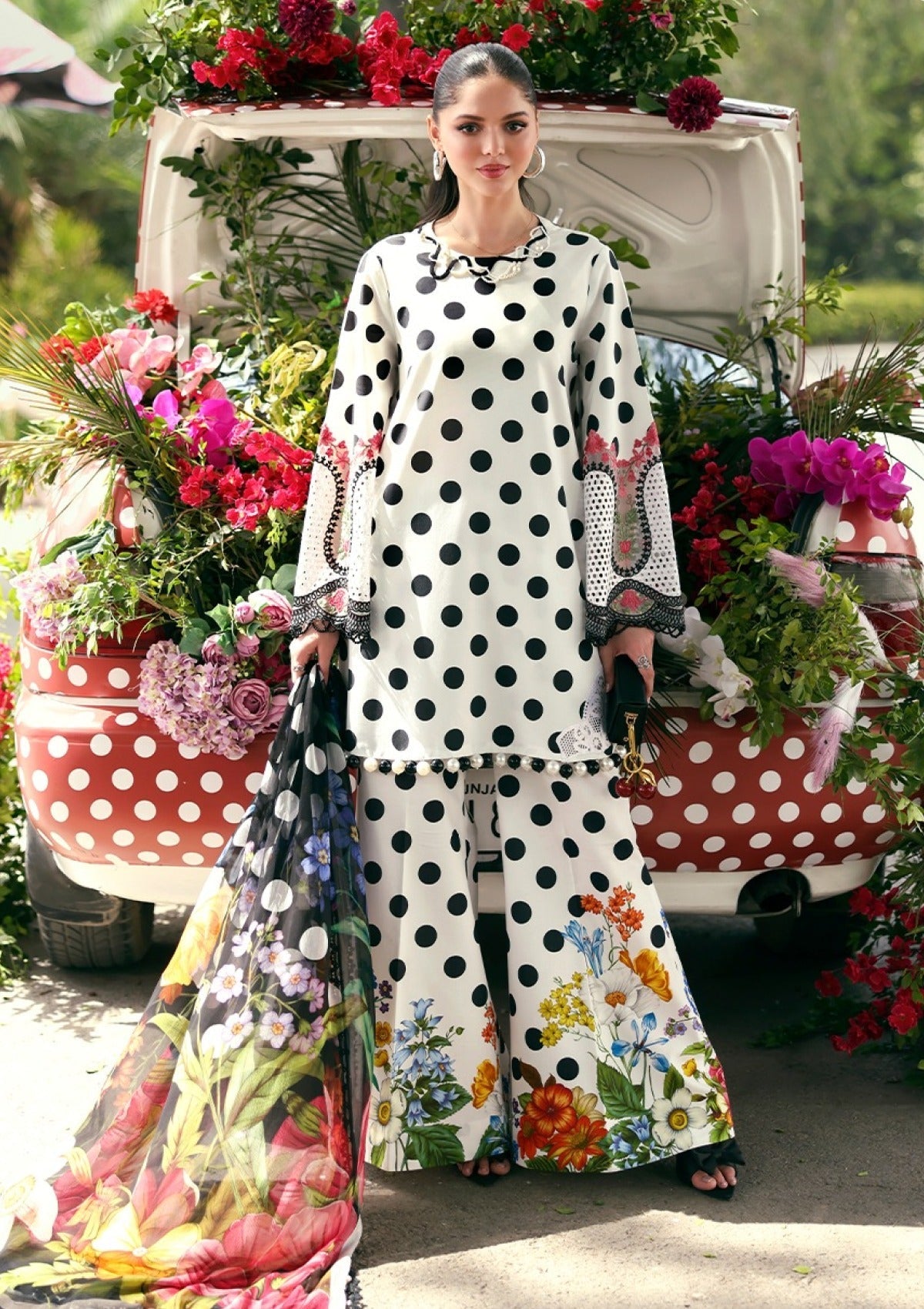 MARIA B | 3 PC Printed Lawn Collection – M Print