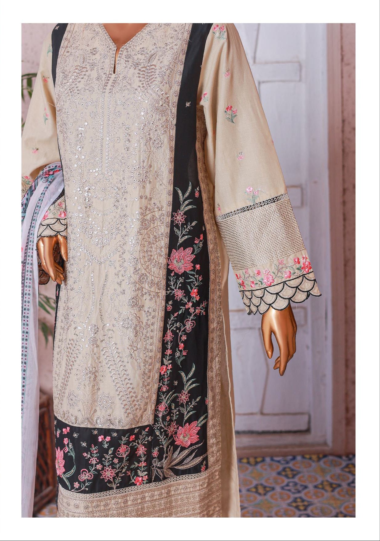 Bin Saeed | Stitched 3-Piece Embroidered Lawn Suit
