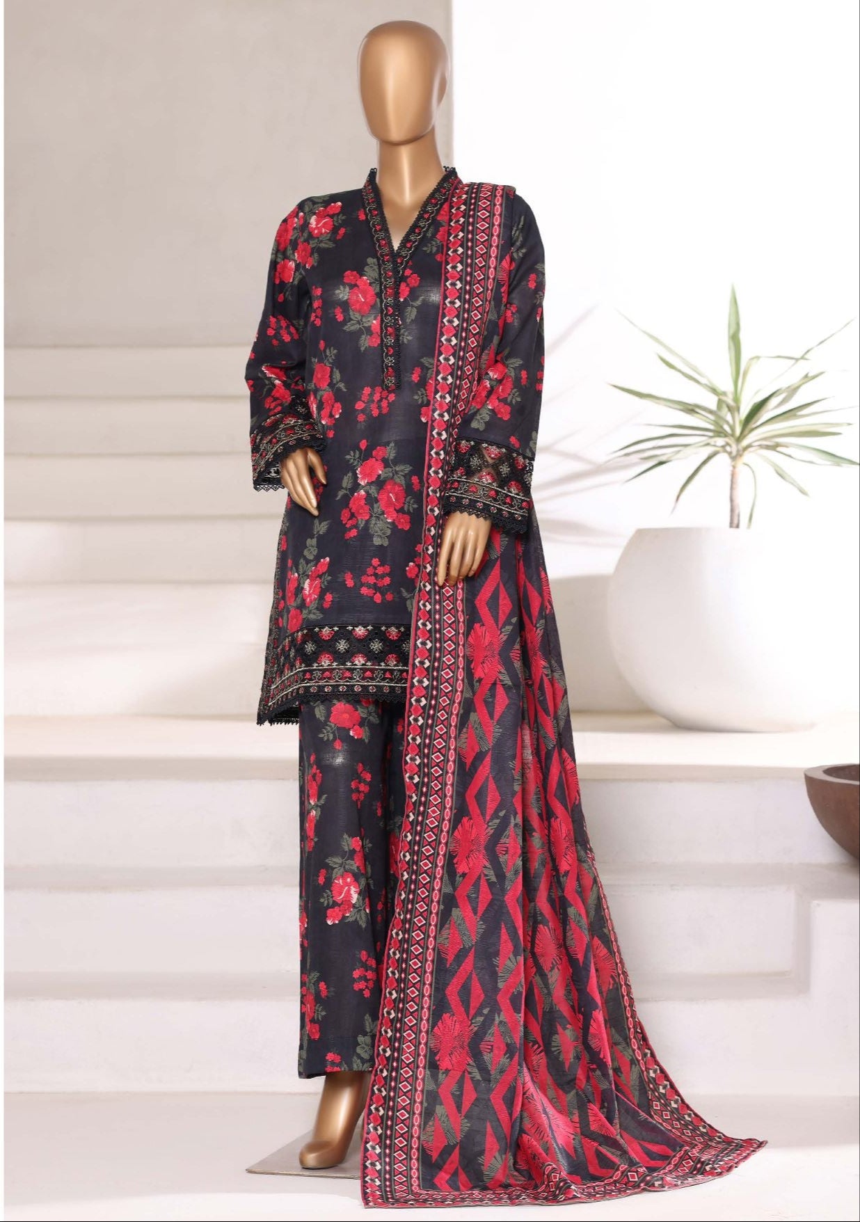 Sada Bahar | Stitched 3pc Malika Khaddar Embroidered Collection