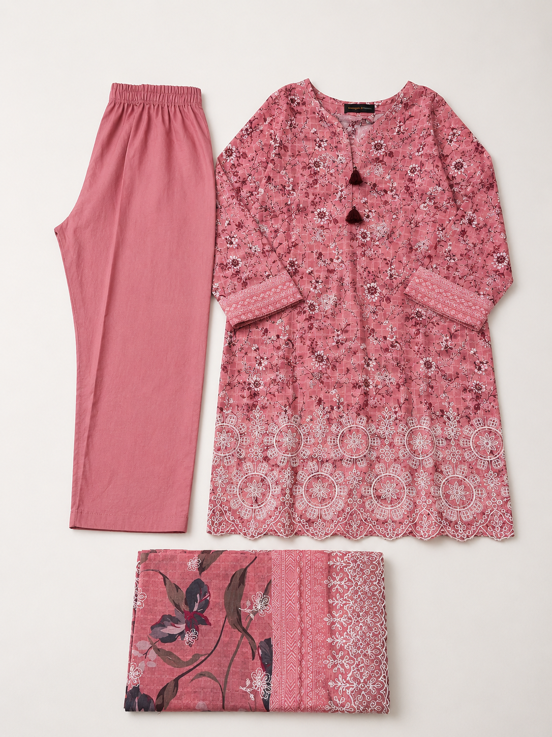 RIWAYAT PREMIUM | Stitched 3 Piece Embroidered Lawn Collection