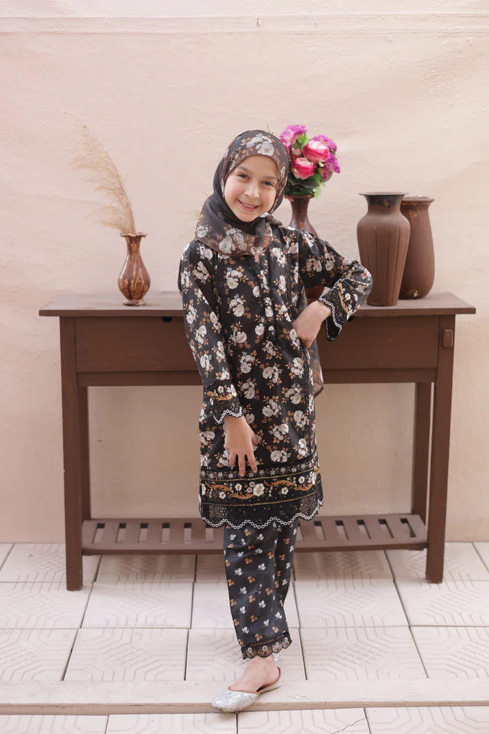 Shifa Kidz | by Suntex Fabrics Stitch 3 PC Embroidered Lawn