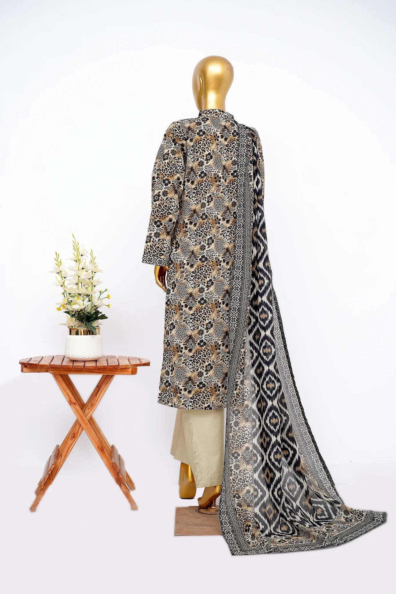 BIN SAEED | Stitched 3 Piece Printed Lawn Collection