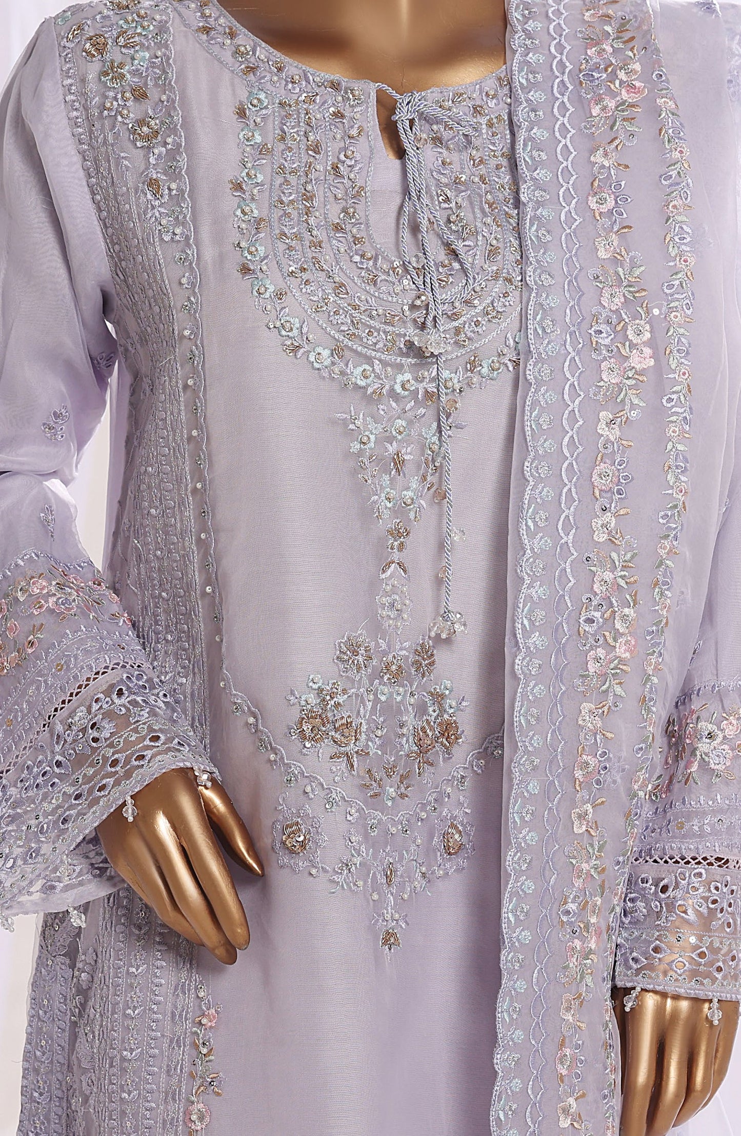 Mahpara by Sadabahar | Stitched 3 PC Embroidered Organza Collection