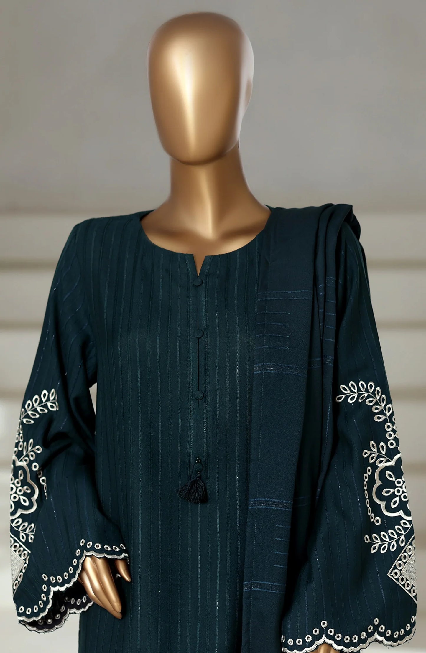 Sadabahar| Stitch 3 Pc Vybe Embroidered Dhanak Collection