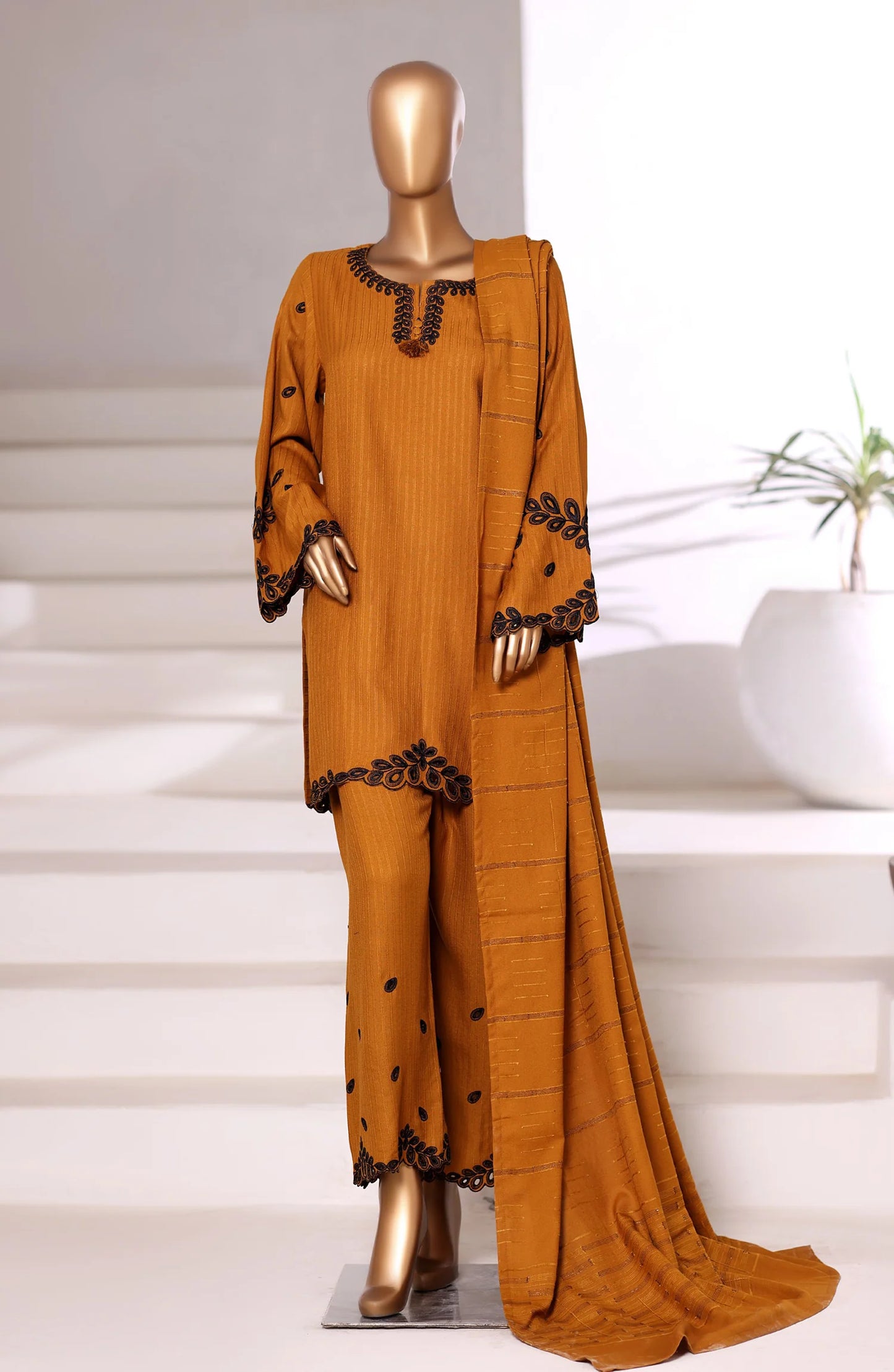 Sadabahar| Stitch 3 Pc Vybe Embroidered Dhanak Collection