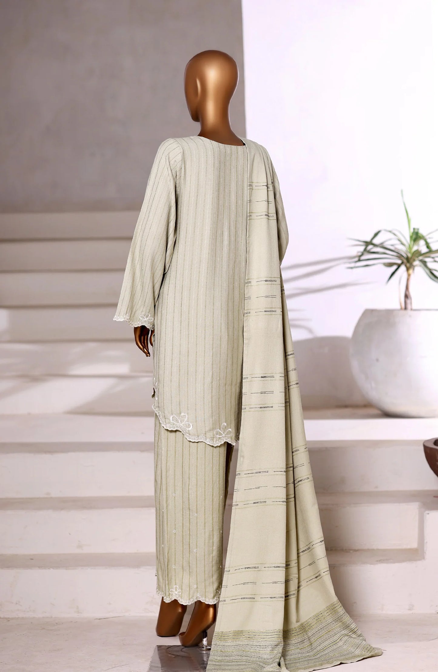 Sadabahar| Stitch 3 Pc Vybe Embroidered Dhanak Collection