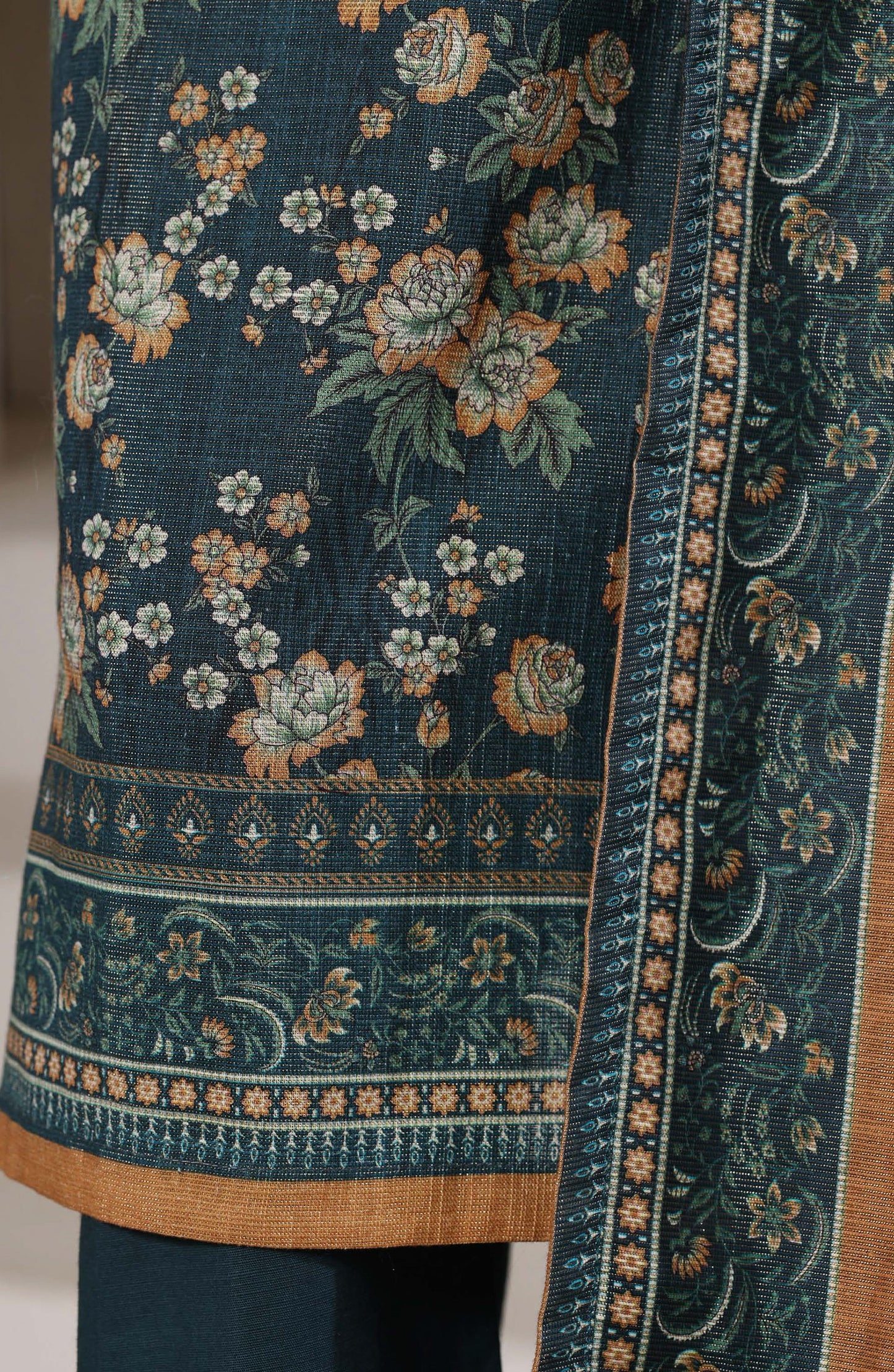 Sada Bahar | Stitched 3 PC Printed Khaddar Collection