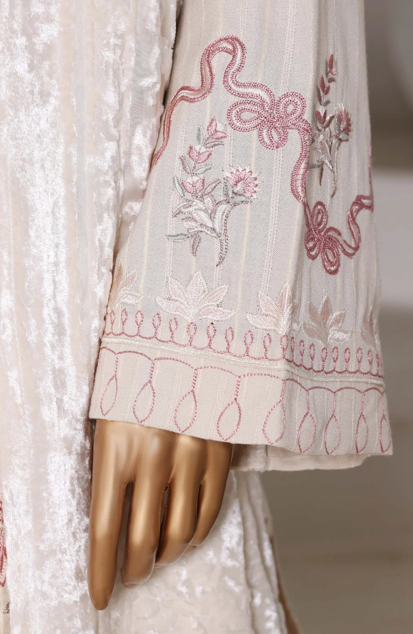 Sadabahar | Luxury Embroidered Dhanak Stitched 3 Pc with Palachi Shawl