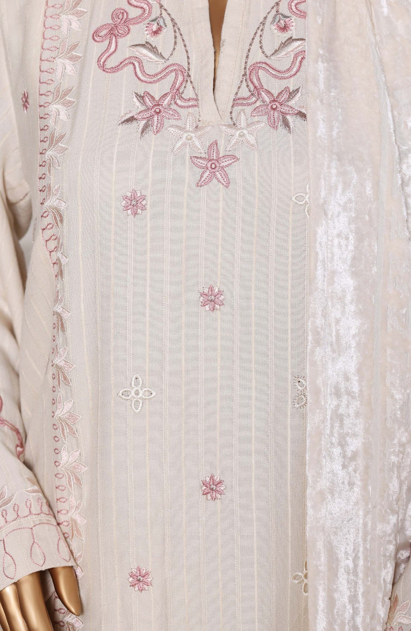 Sadabahar | Luxury Embroidered Dhanak Stitched 3 Pc with Palachi Shawl