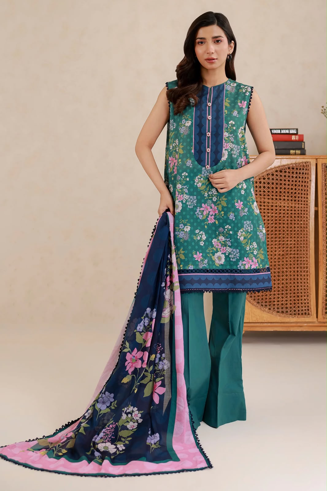 ZELLBURY | Unstitched 3 Pc Printed Lawn Collection