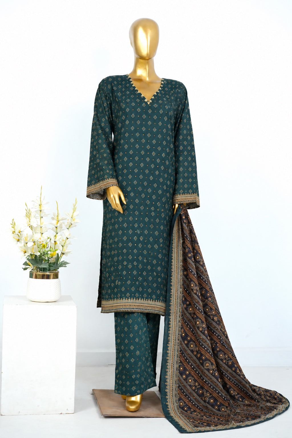Teal Bin Saeed stitched 3-piece printed khaddar suit with shirt, trouser and dupatta
