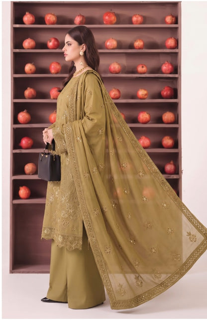 DELUXE Olive Green embroidered suit detail