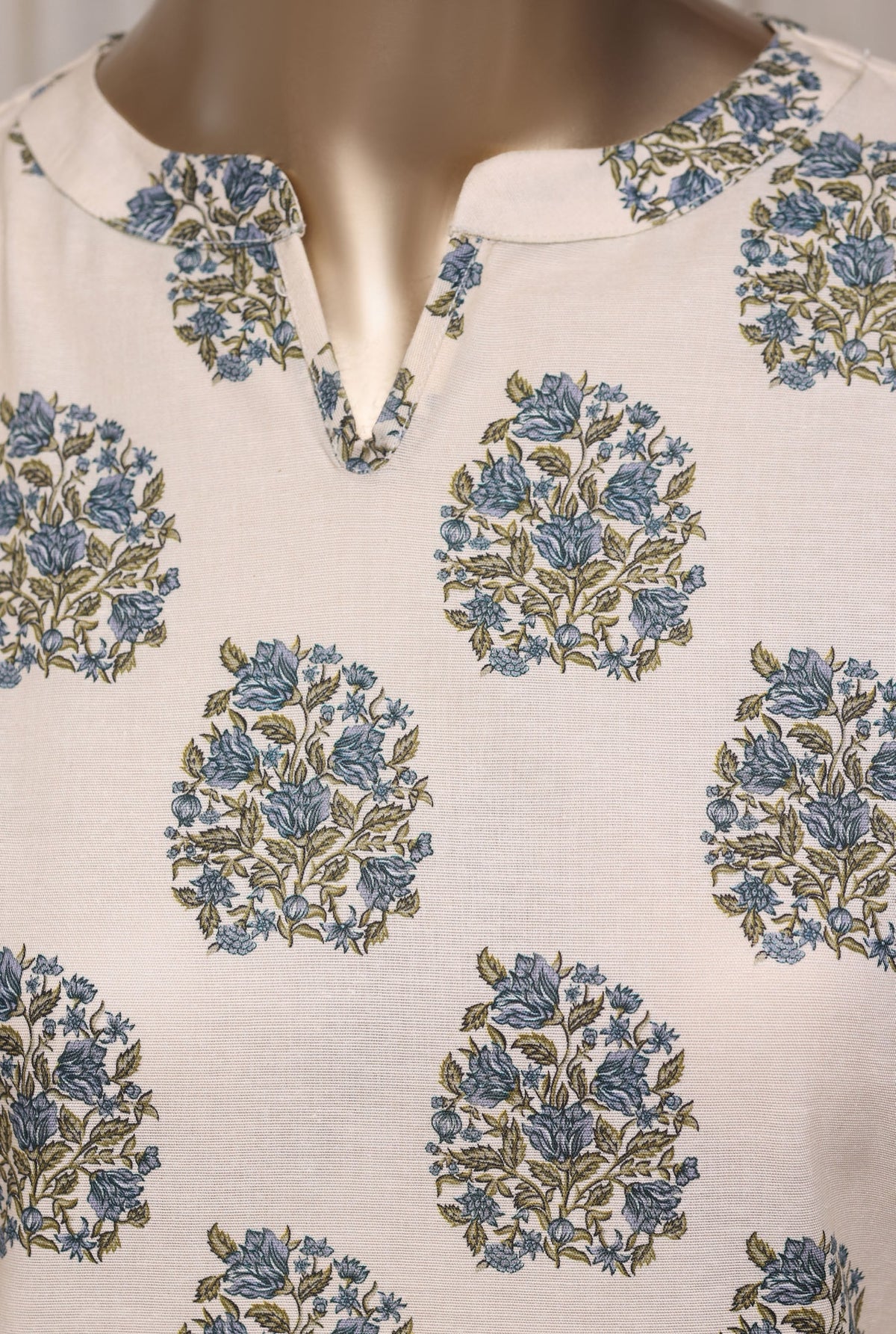 Sadabahar ivory blue khaddar suit pose 7