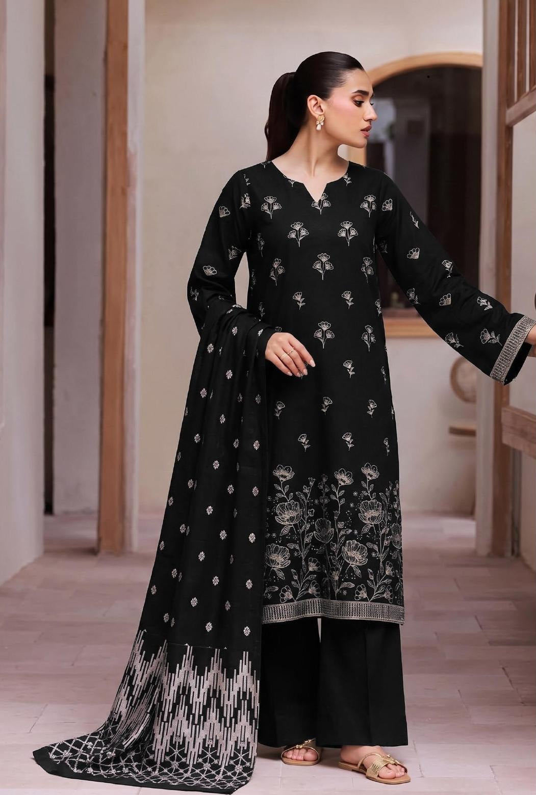JANAN V-2796 Black full dress model