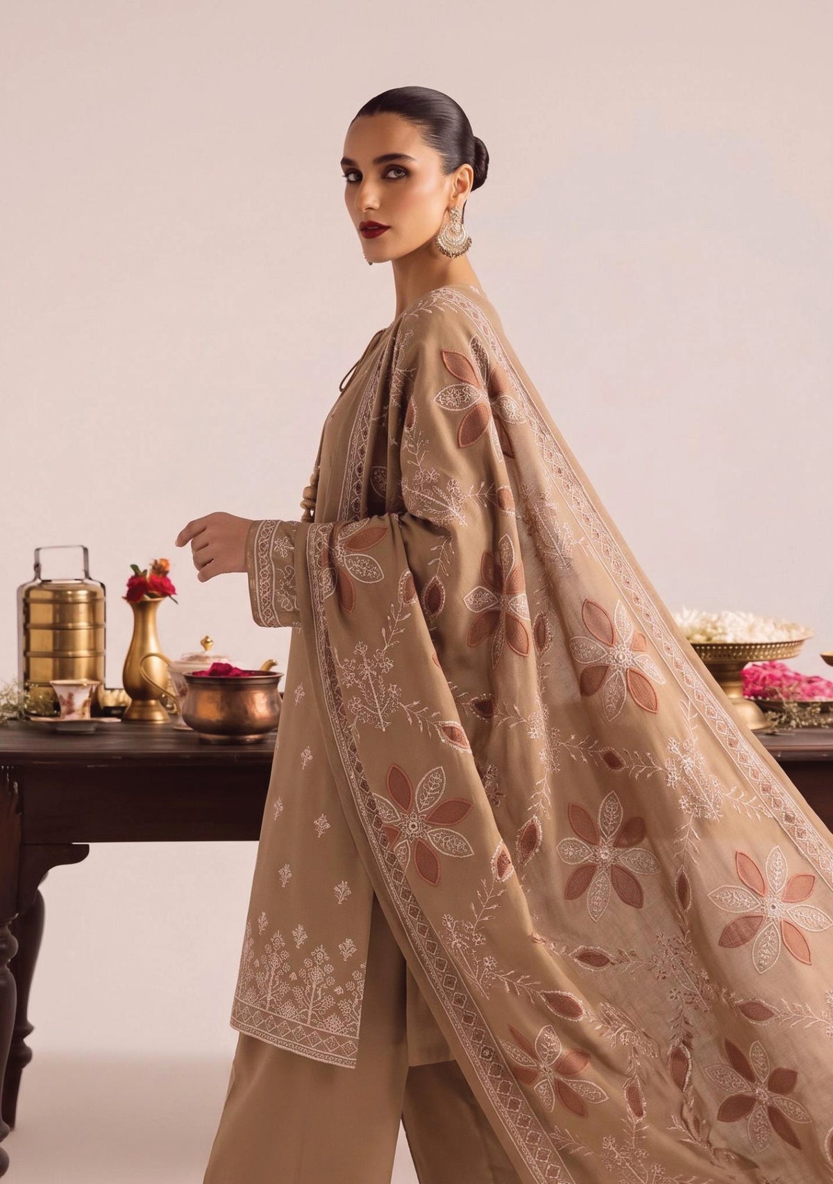 MATCHA Beige embroidered Dhanak suit detail