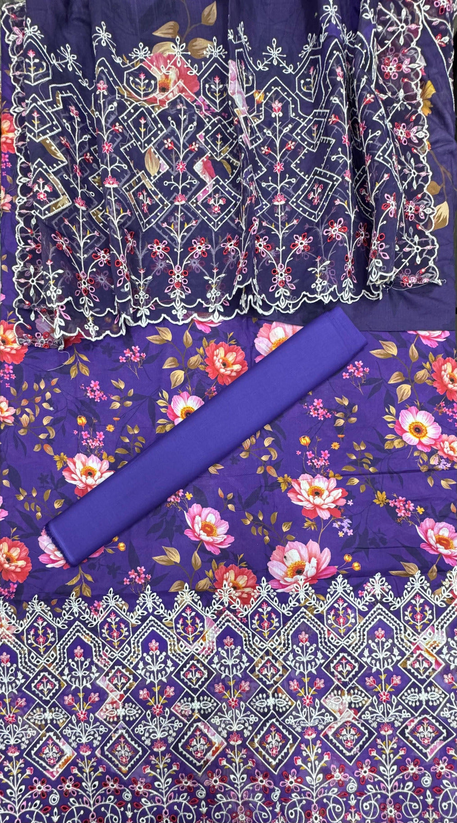 Riwayat | Unstitched 3pc Embroidered Lawn Collection