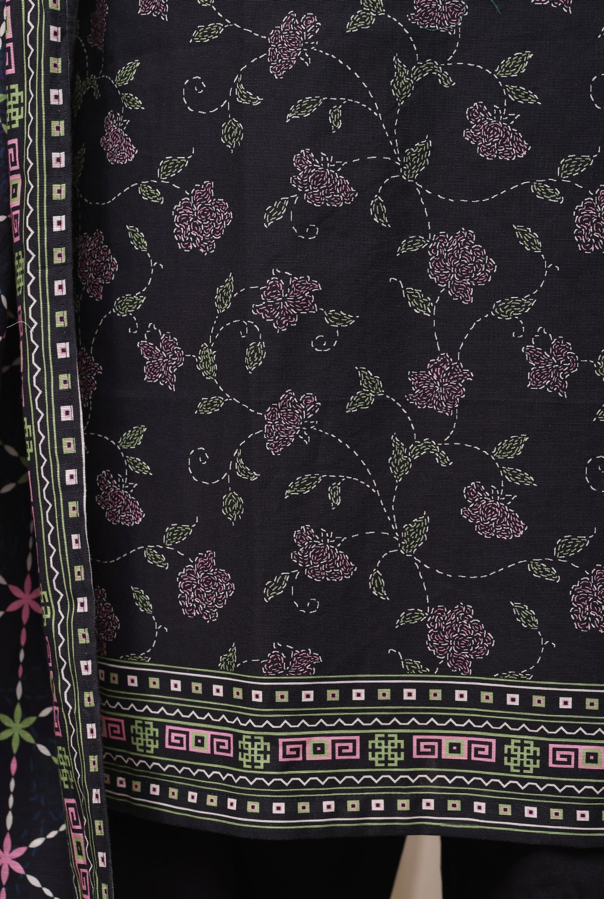 Sada Bahar black floral suit sleeve detail
